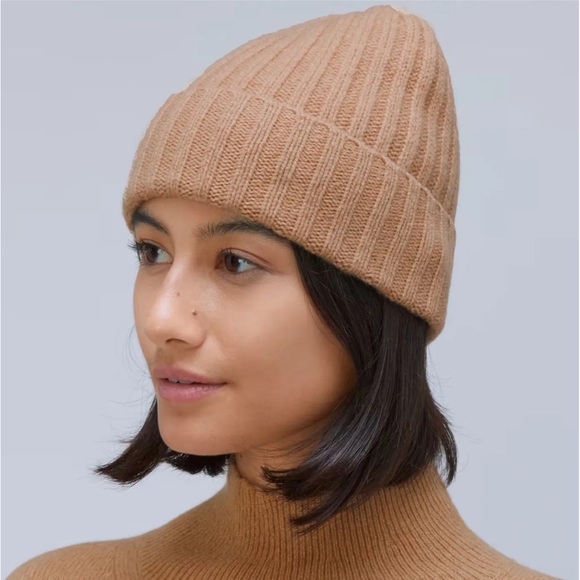NWOT Everlane Cashmere Beanie - Picture 1 of 5